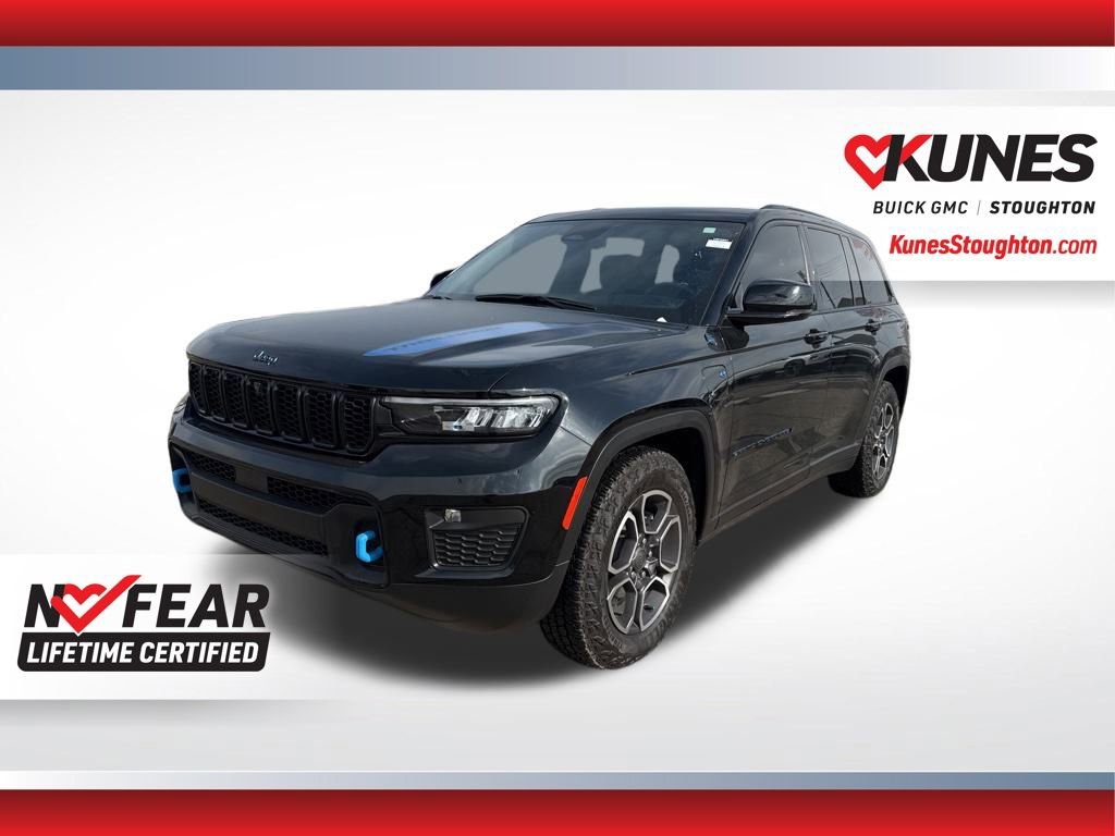 Used 2023 Jeep Grand Cherokee Trailhawk w/ Luxury Tech Group III image 6