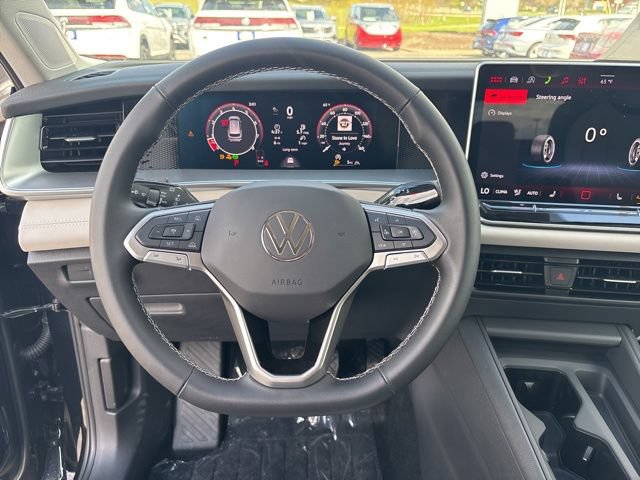 New 2026 Volkswagen Tiguan SE AWD/4WD image 18