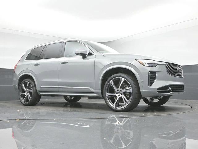 New 2026 Volvo XC90 B5 Plus w/ Protection Package Premier image 37