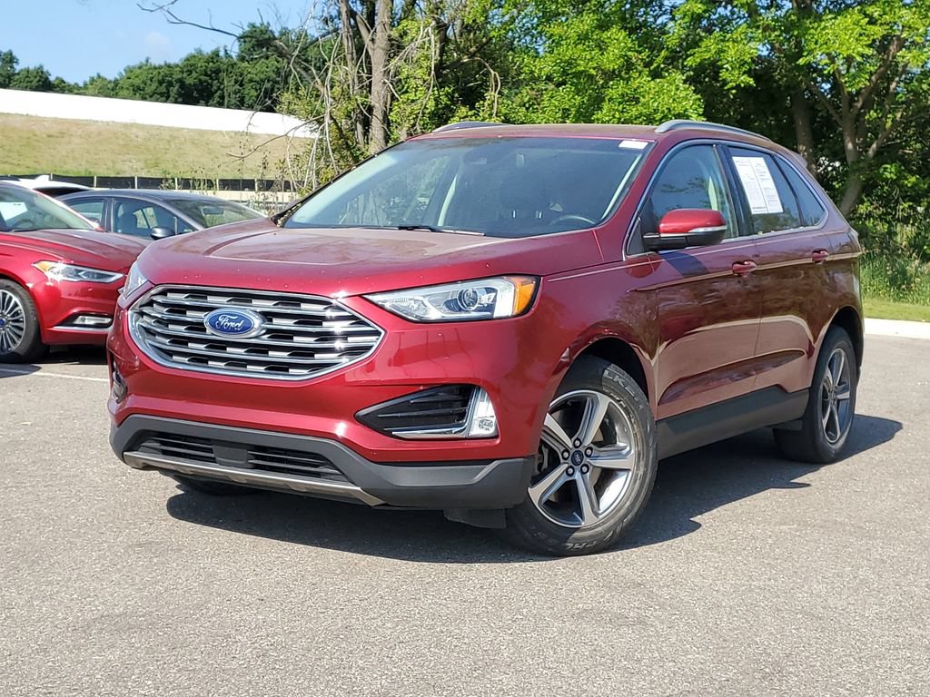 Used 2019 Ford Edge SEL w/ Equipment Group 201A AWD/4WD image 32