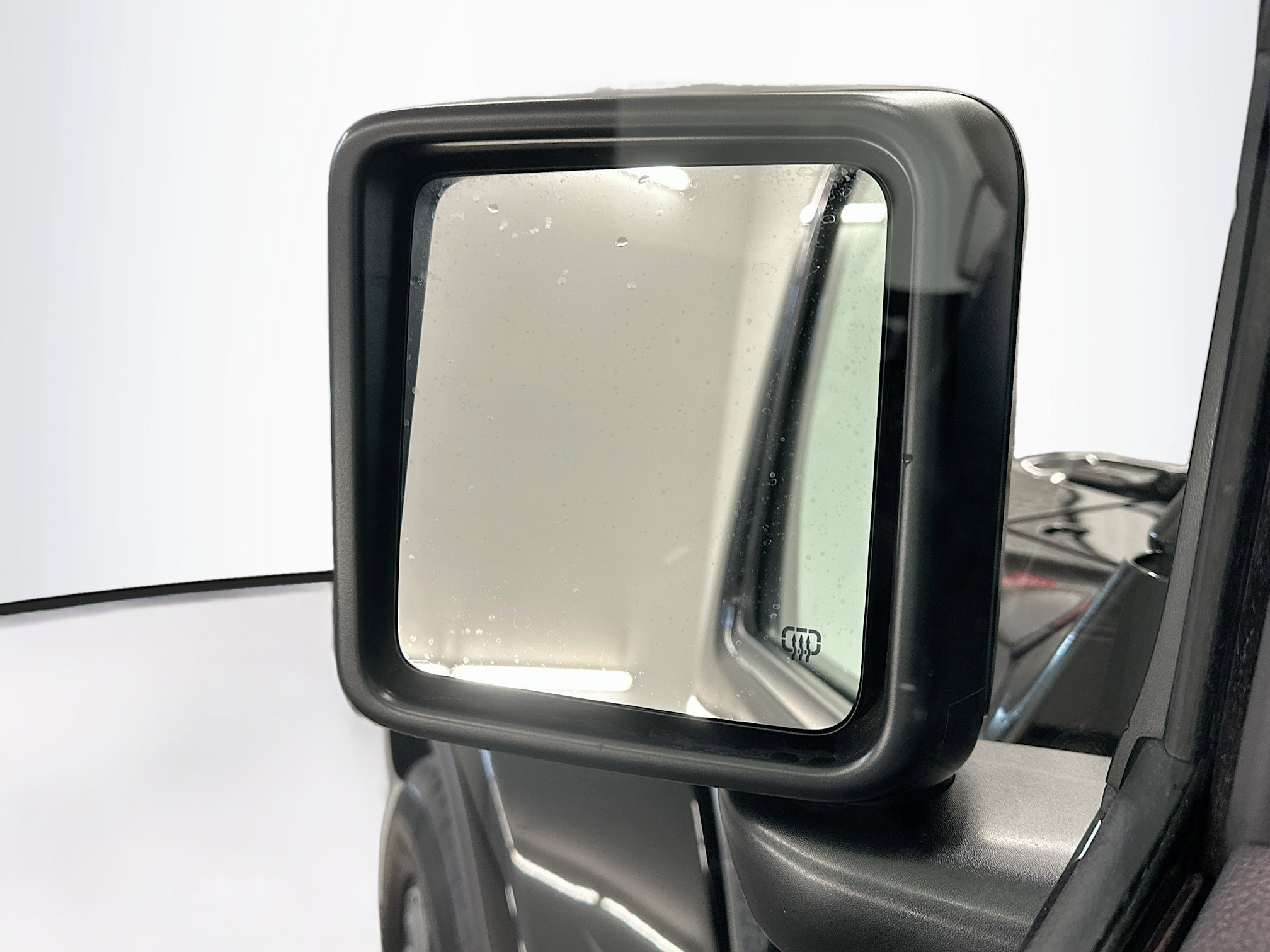 Used 2025 Jeep Wrangler Sahara image 16