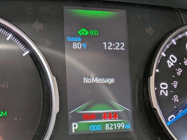 Used 2022 Toyota RAV4 SE w/ Convenience Package image 4