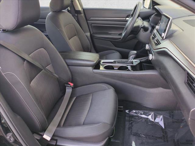 Used 2024 Nissan Altima 2.5 SV image 20