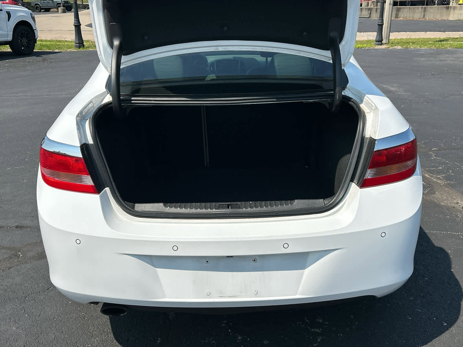 Used 2017 Buick Verano Sport Touring image 7