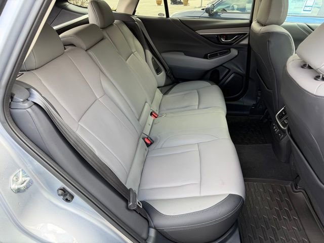 Used 2022 Subaru Outback Limited image 46