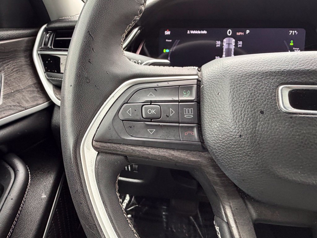 Used 2024 Jeep Grand Cherokee Limited 4xe AWD/4WD image 23