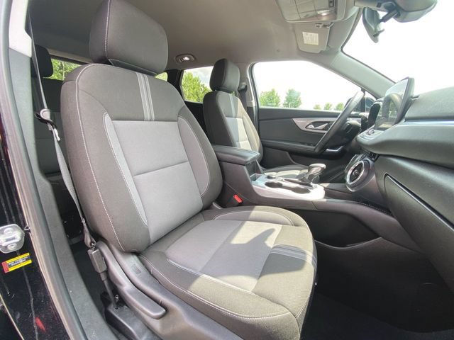 Used 2024 Chevrolet Blazer LT w/ Midnight/Sport Edition FWD image 26