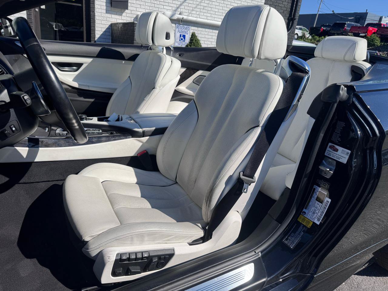 Used 2014 BMW 650i xDrive Convertible AWD/4WD image 24