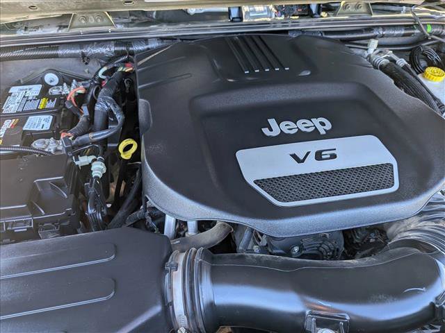 Used 2016 Jeep Wrangler Rubicon image 21