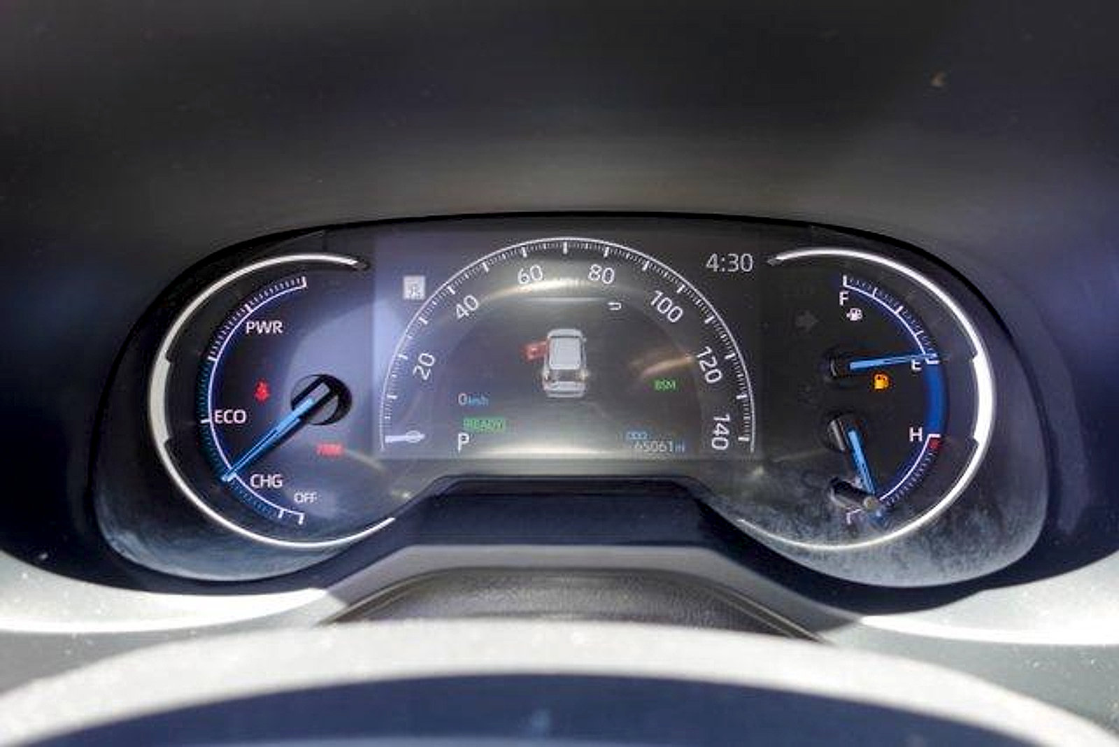 Used 2023 Toyota RAV4 LE AWD/4WD image 18