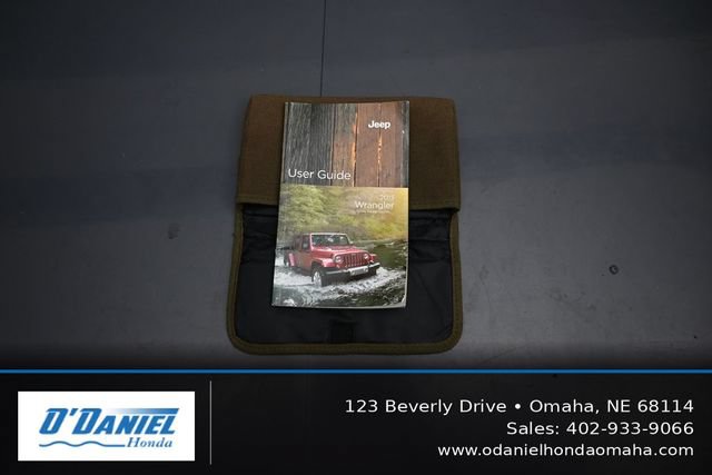Used 2013 Jeep Wrangler Unlimited Sahara w/ Trailer Tow Group AWD/4WD image 42