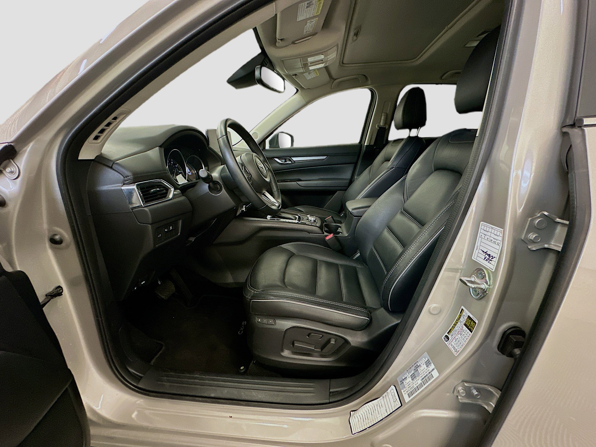 Used 2025 MAZDA CX-5 AWD 2.5 S w/ Preferred Package image 13