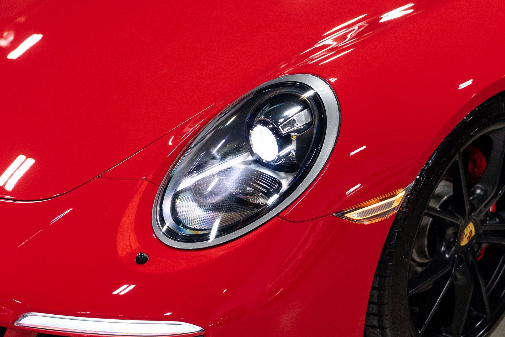 Used 2017 Porsche 911 Carrera GTS image 9