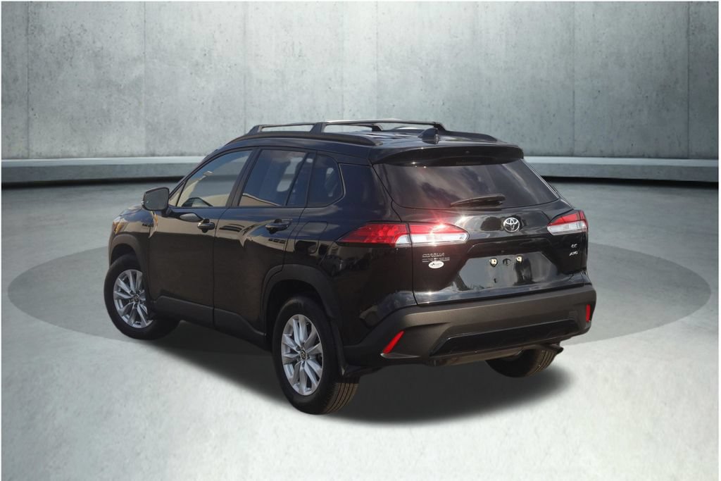 Used 2023 Toyota Corolla Cross LE w/ Moonroof Package AWD/4WD image 19