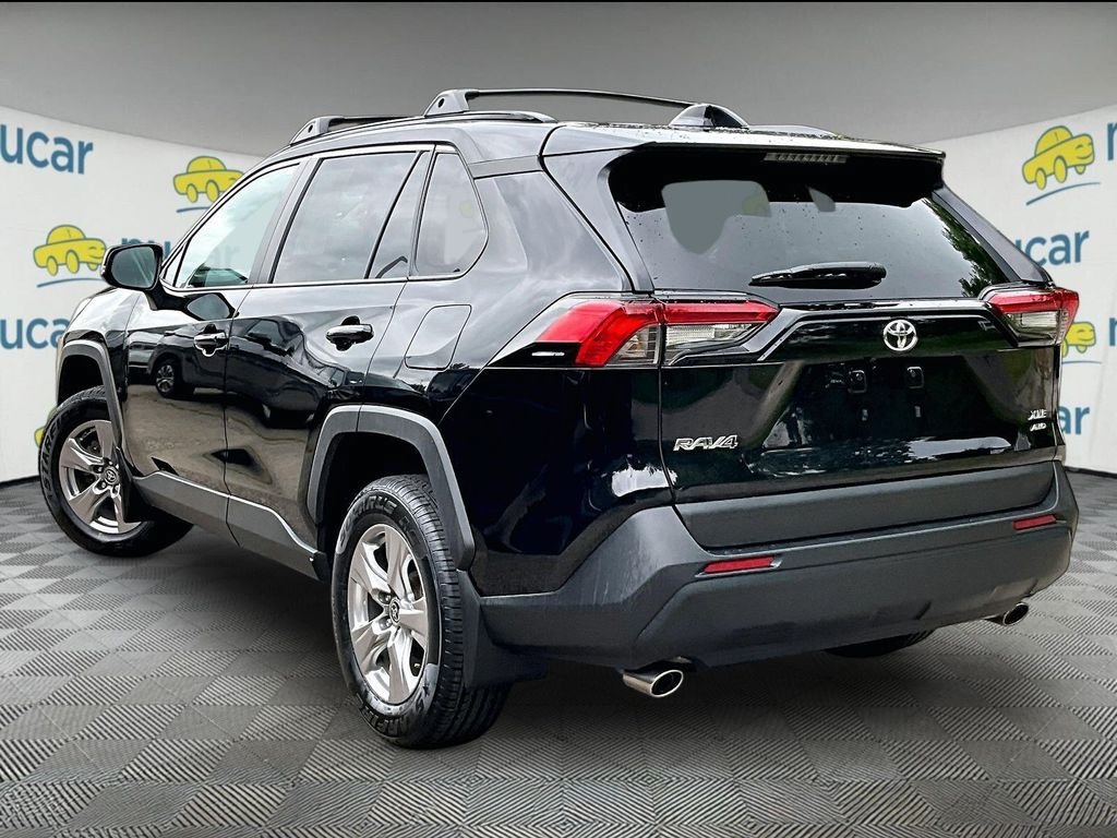 Certified 2023 Toyota RAV4 XLE w/ Convenience Package AWD/4WD image 4