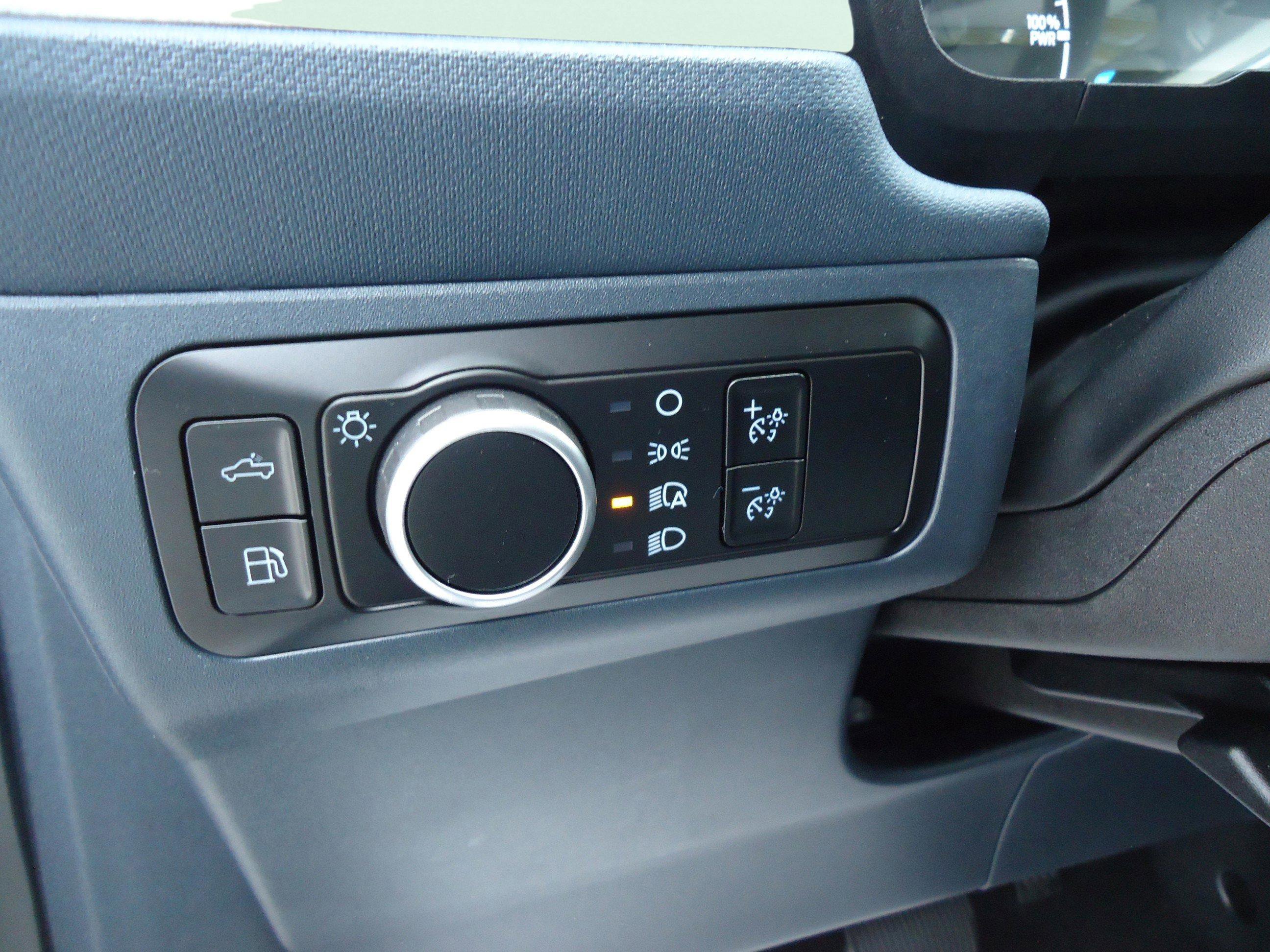 Used 2024 Ford Maverick XLT image 16