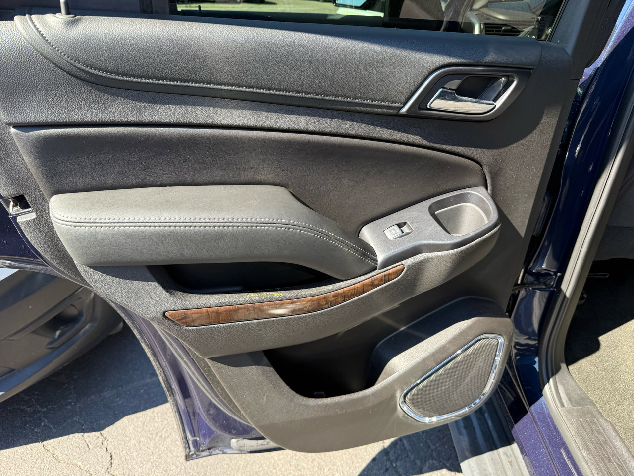 Used 2018 Chevrolet Tahoe LS w/ Max Trailering Package image 34