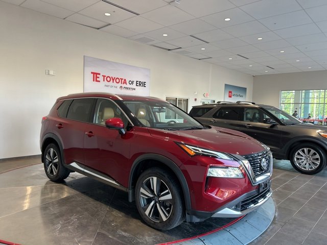 Used 2022 Nissan Rogue Platinum w/ Head-Up Display Package