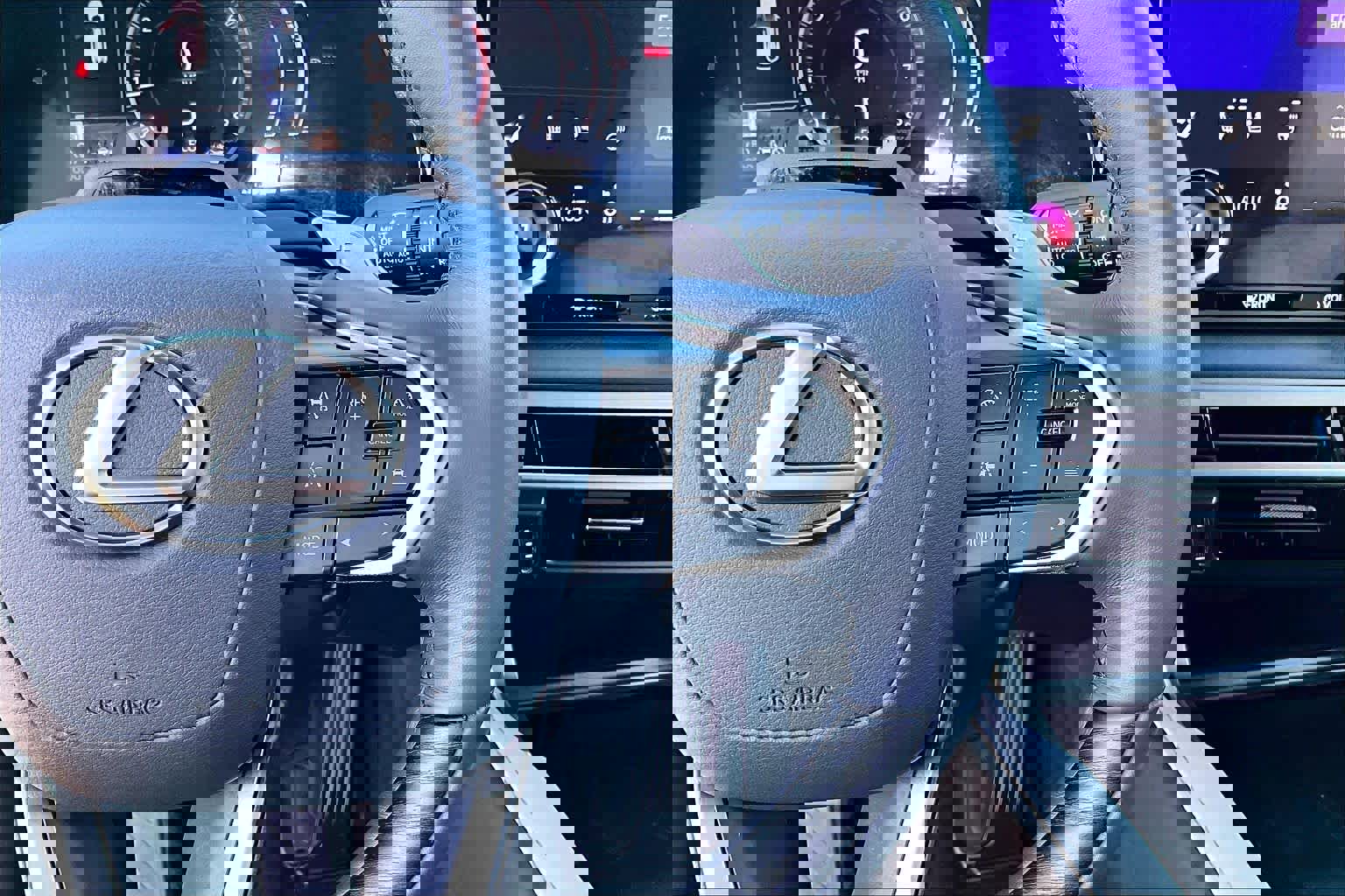 Used 2024 Lexus RX 350 Premium w/ Convenience Package image 23