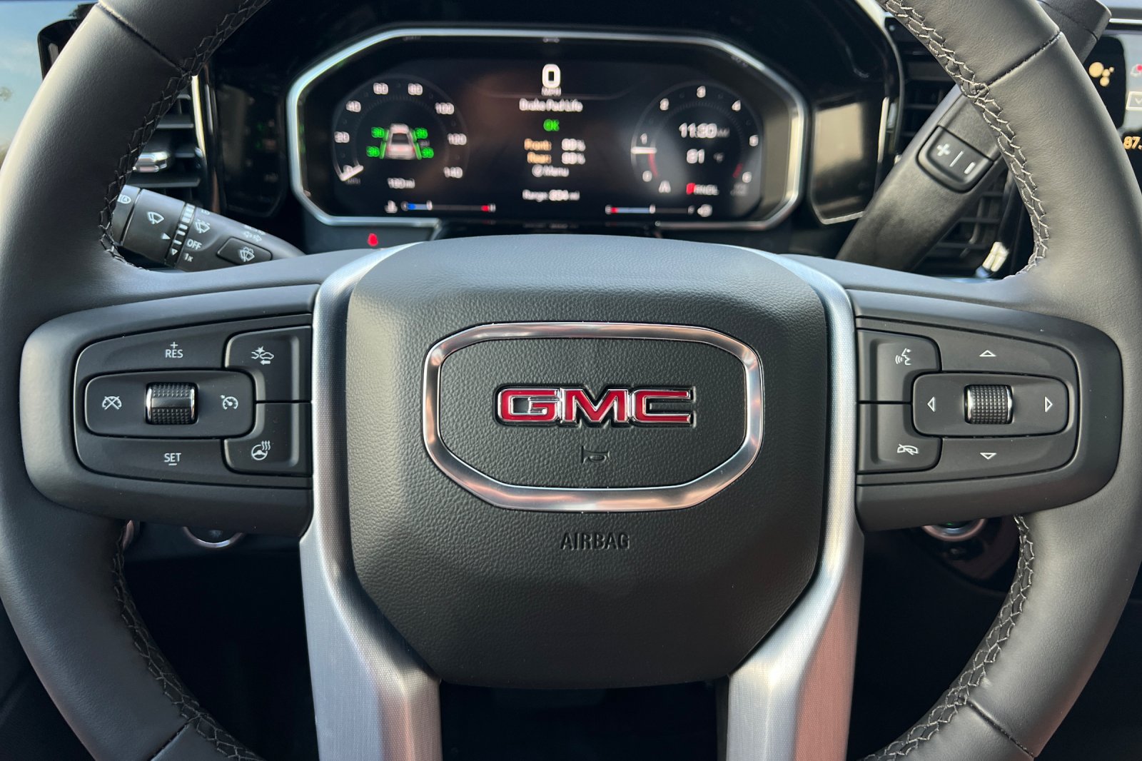 Used 2026 GMC Sierra 1500 SLE RWD image 30