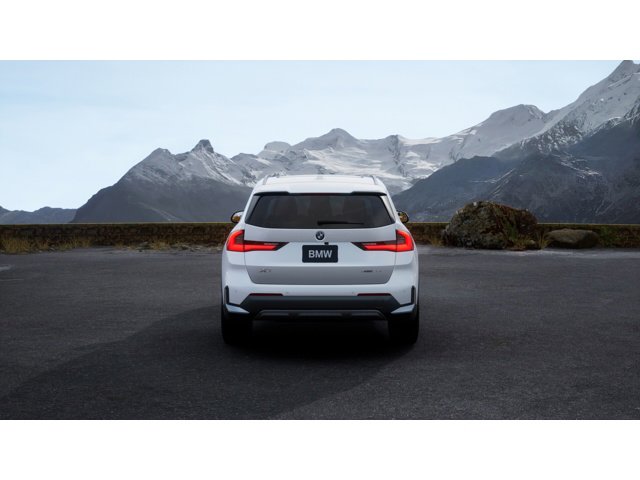 New 2026 BMW X1 xDrive28i w/ Convenience Package image 5