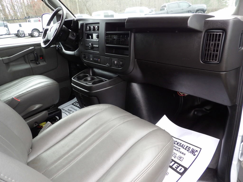 Used 2023 Chevrolet Express 2500 LS w/ Driver Convenience Package image 39