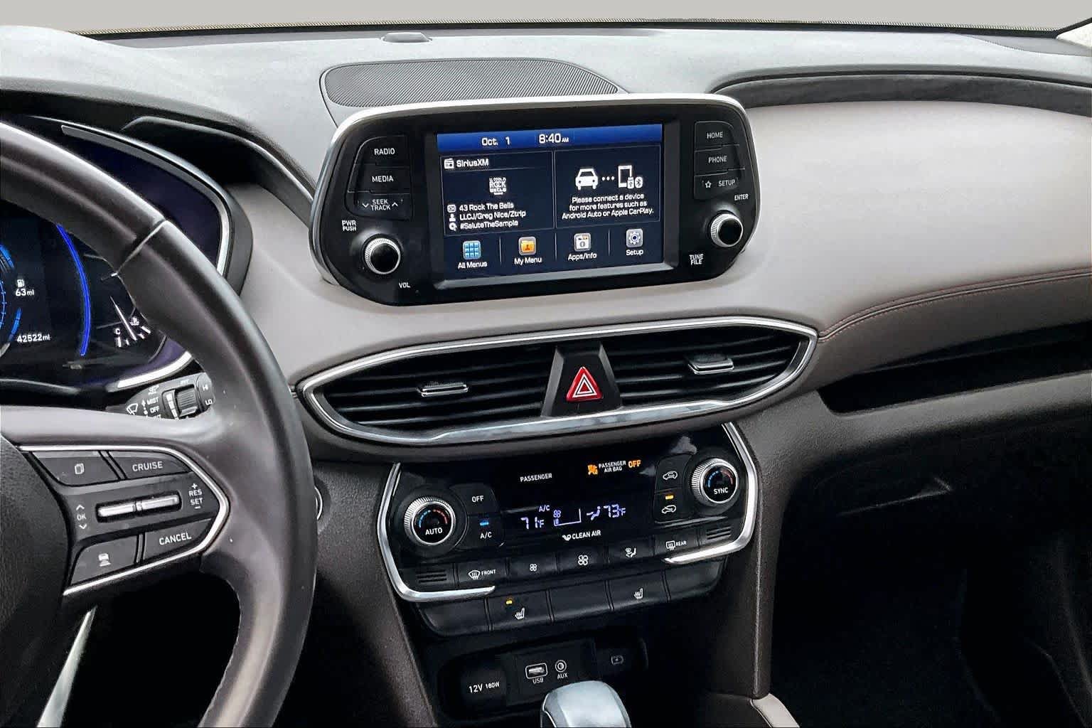 Used 2019 Hyundai Santa Fe Limited FWD image 7