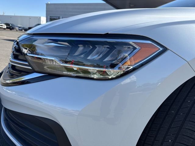 Used 2024 Volkswagen Jetta SE image 33