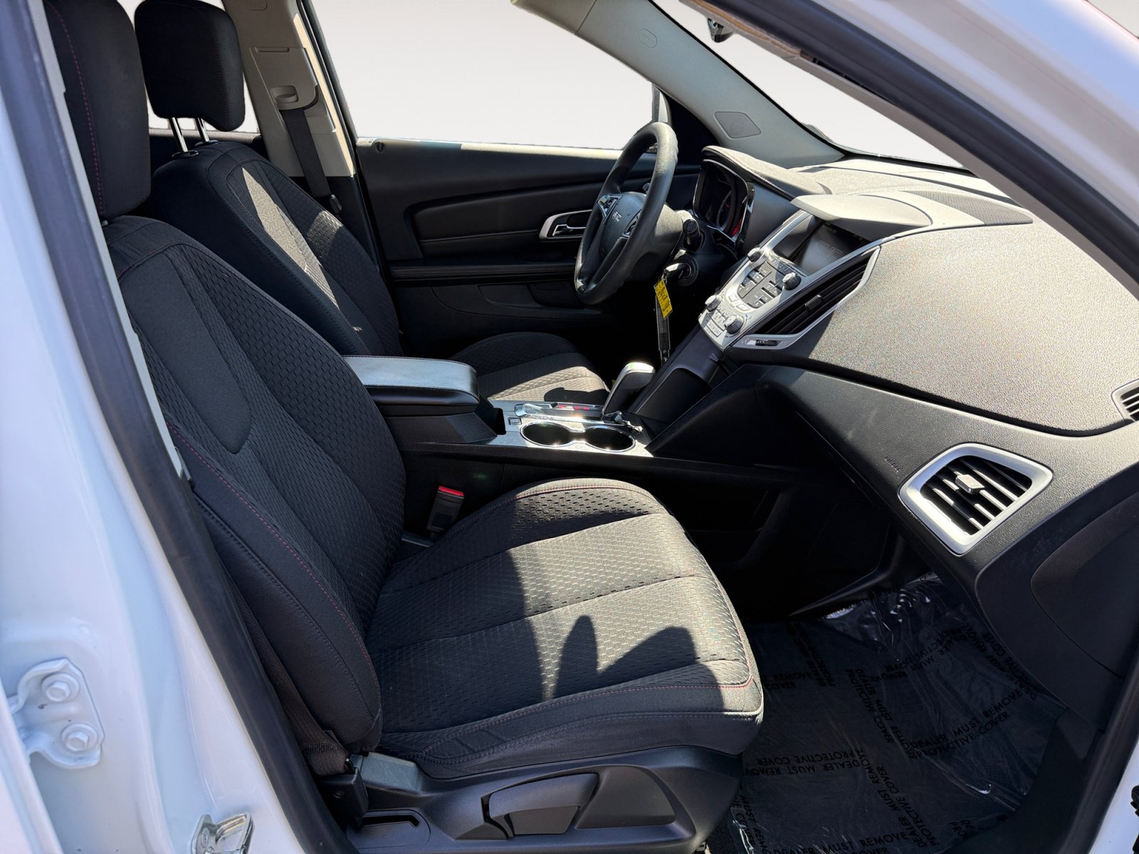 Used 2015 GMC Terrain SLE FWD image 19