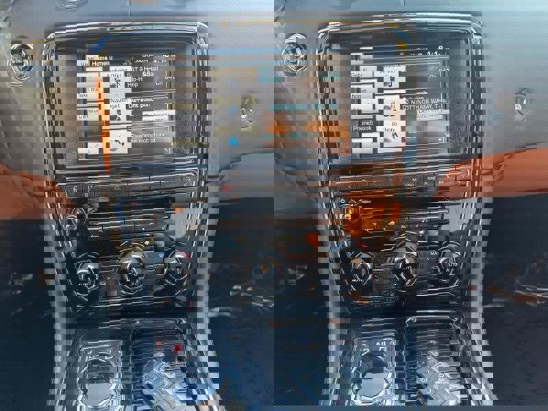 Used 2014 Jaguar XJ L Portfolio image 20