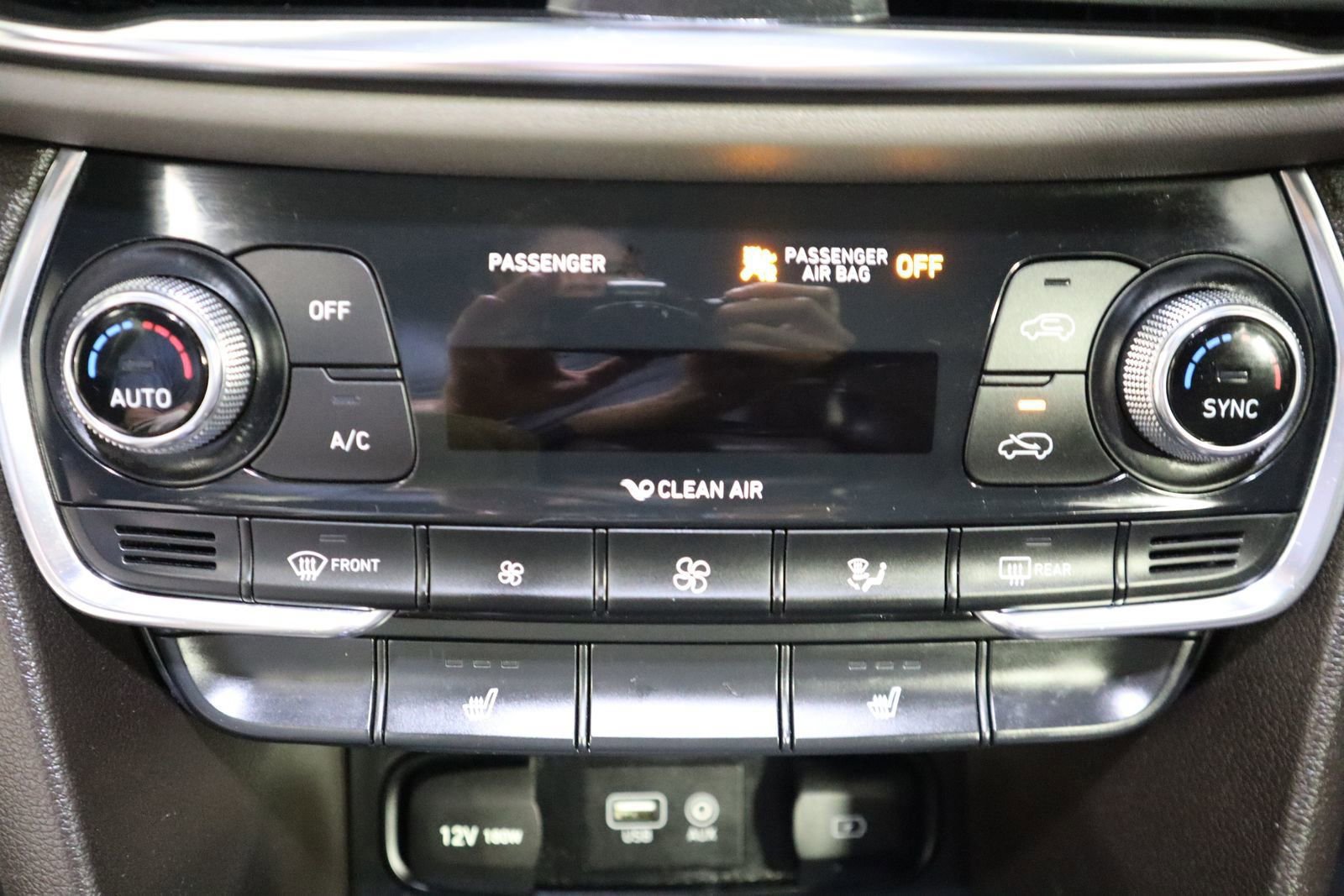 Used 2019 Hyundai Santa Fe Limited image 42