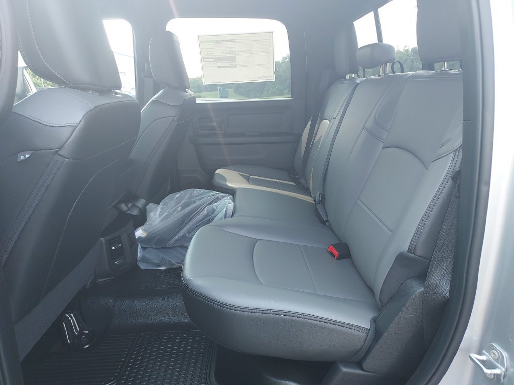New 2026 RAM 3500 Tradesman AWD/4WD image 14