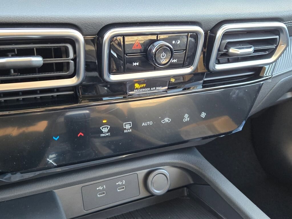 New 2026 Nissan Sentra SV w/ Floor Mat Package FWD image 24