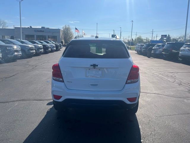 Used 2022 Chevrolet Trax LT w/ Sport Edition FWD image 7