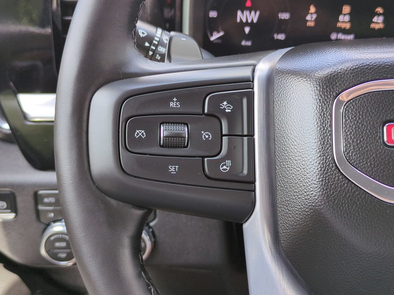 New 2026 GMC Sierra 1500 Elevation w/ Elevation Premium Package AWD/4WD image 24