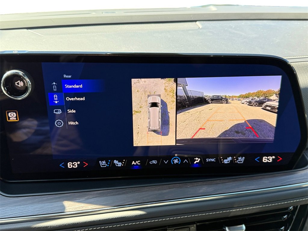 New 2026 Chevrolet Suburban Premier image 15
