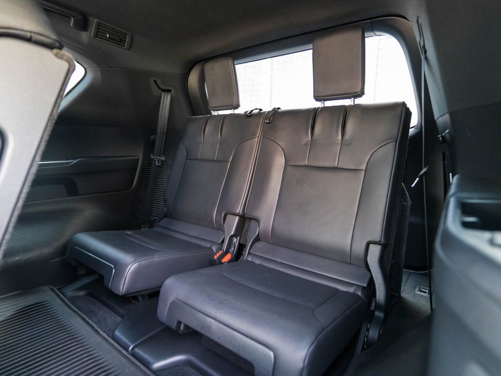 Used 2023 Lexus LX 600 4WD w/ Appearance Package image 42