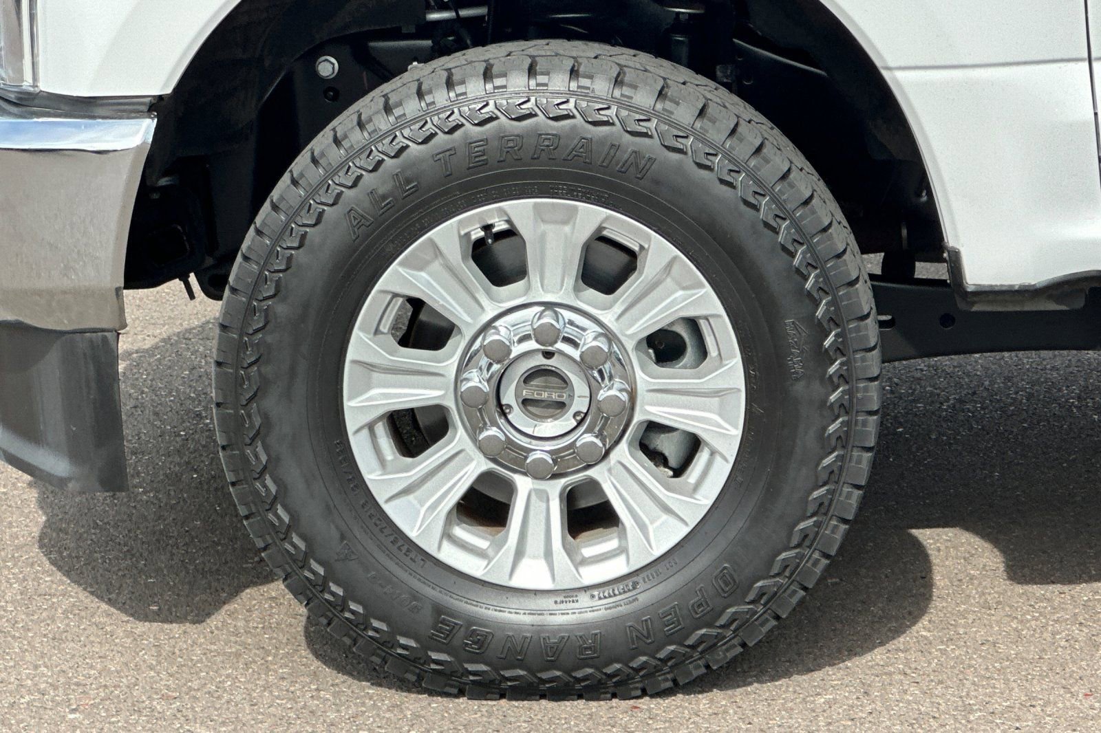 Used 2020 Ford F250 XL w/ STX Appearance Package image 25