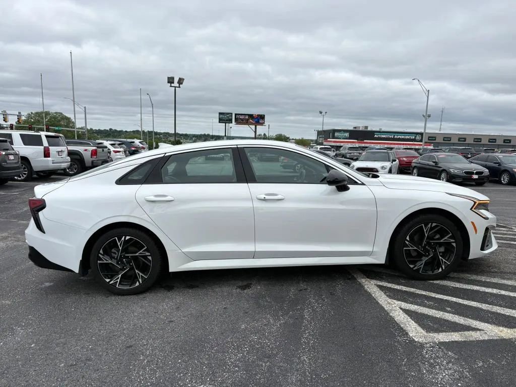Used 2025 Kia K5 GT-Line AWD/4WD image 6