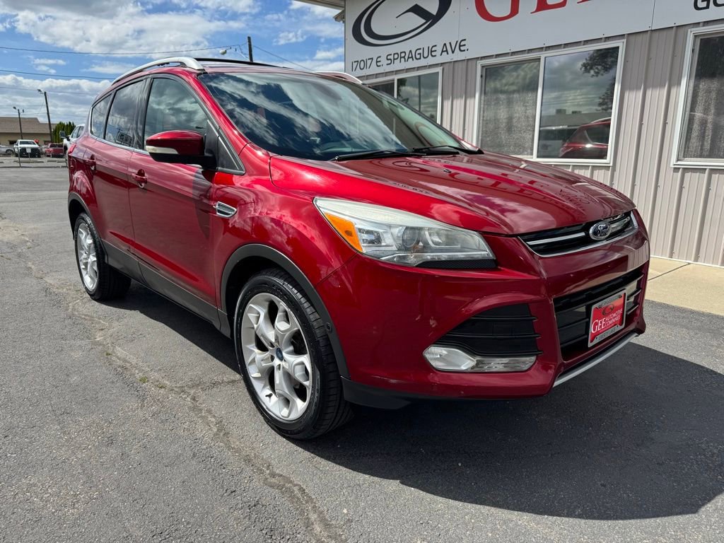 Used 2013 Ford Escape Titanium w/ Parking Technology Pkg AWD/4WD image 9