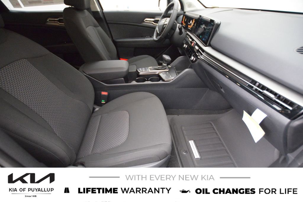 New 2026 Kia Sportage LX image 16