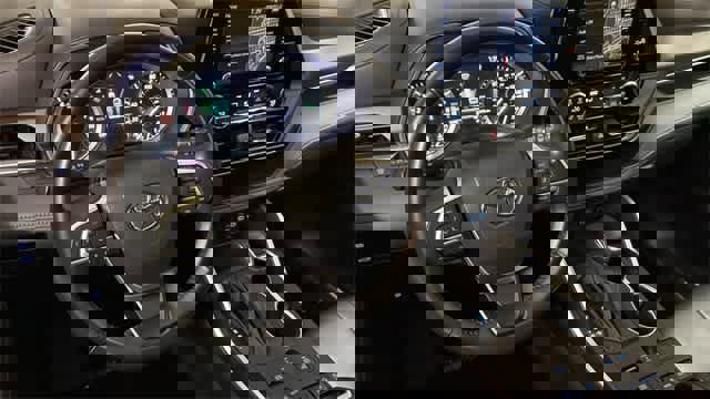 Used 2022 Toyota Highlander XLE image 24