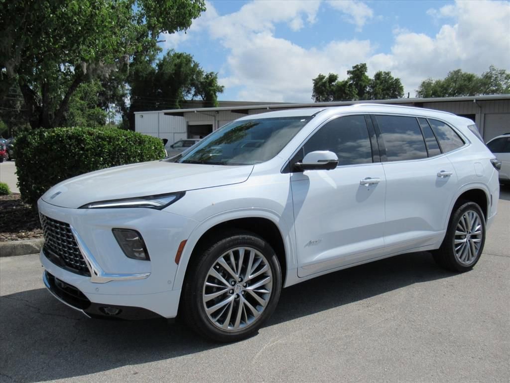 New 2026 Buick Enclave Avenir w/ Super Cruise Package FWD image 3