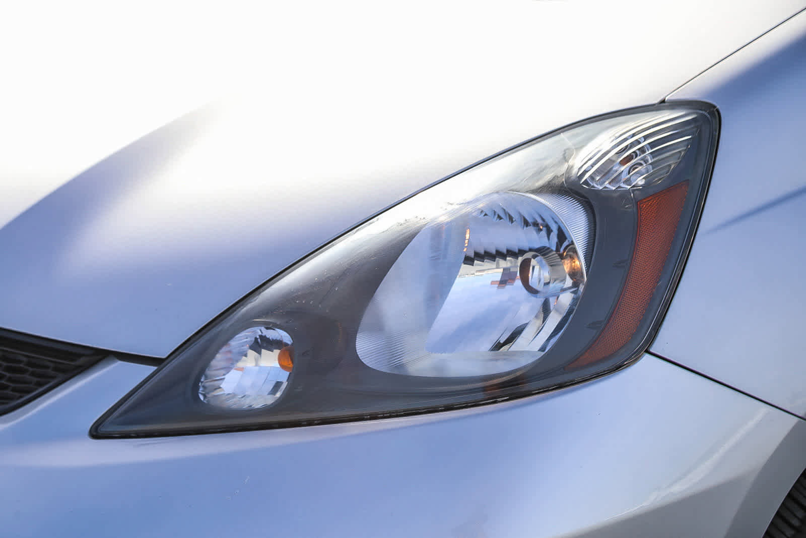 Used 2013 Honda Fit image 8