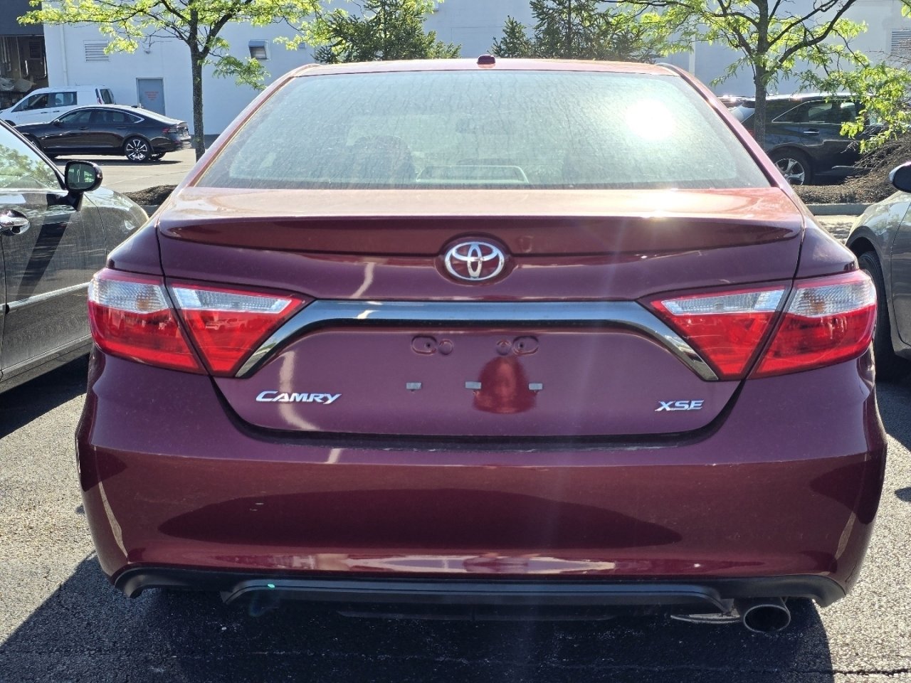 Used 2017 Toyota Camry XSE w/ Moonroof Package image 6