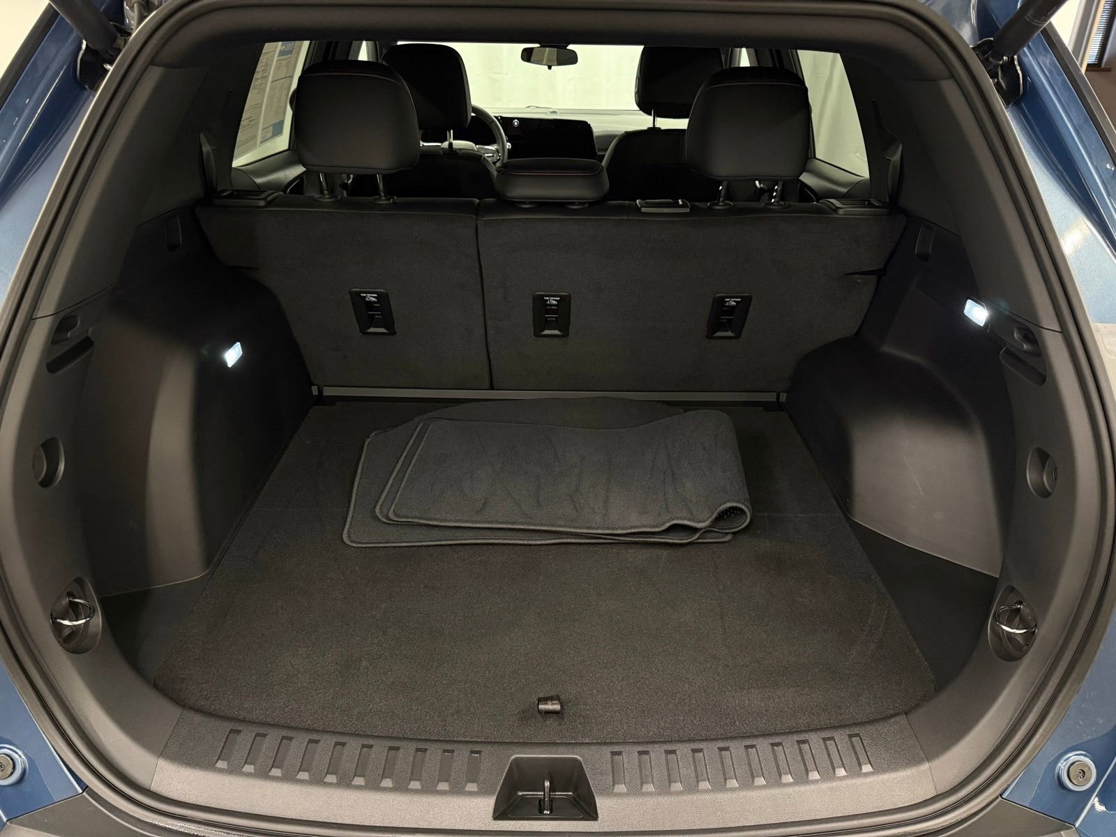 Used 2025 Chevrolet Equinox RS image 5