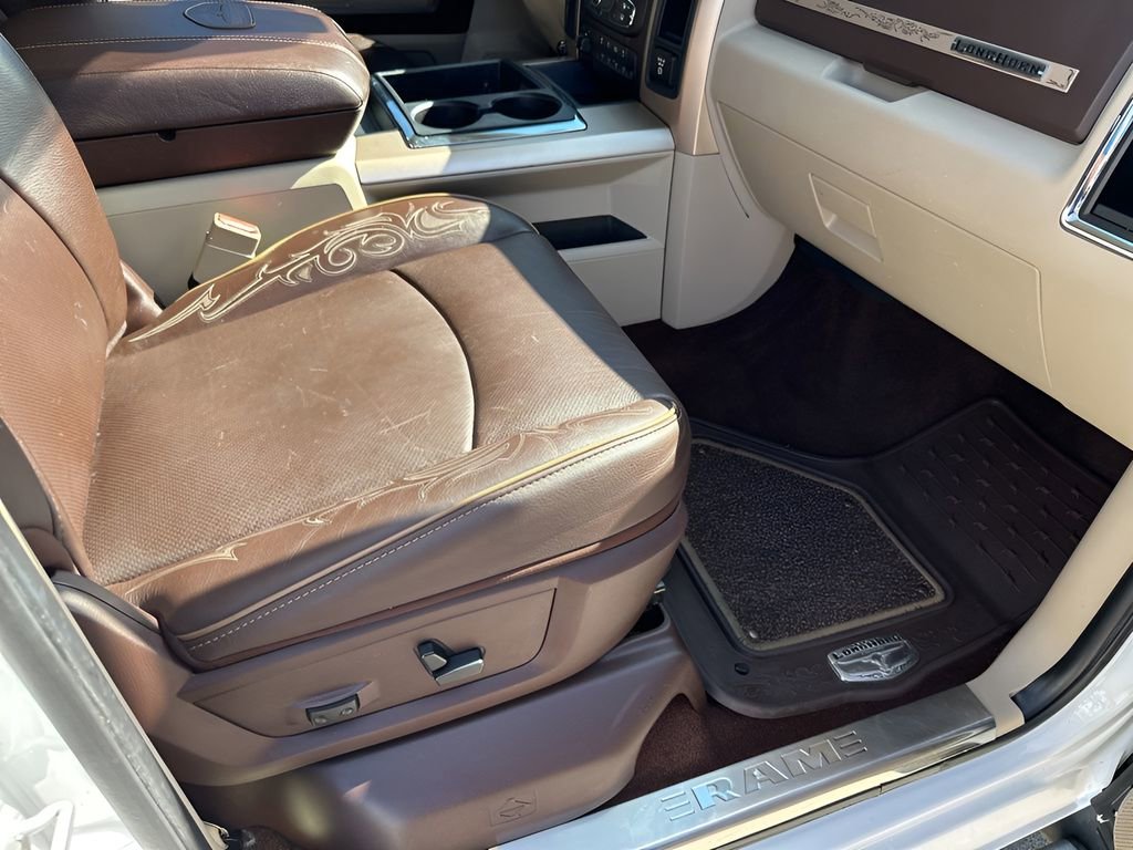 Used 2014 RAM 3500 Laramie Longhorn image 16