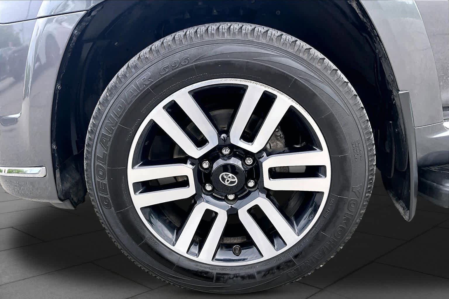 Used 2023 Toyota 4Runner Limited AWD/4WD image 11