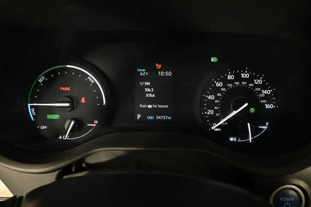 Used 2024 Toyota Sienna XLE image 25