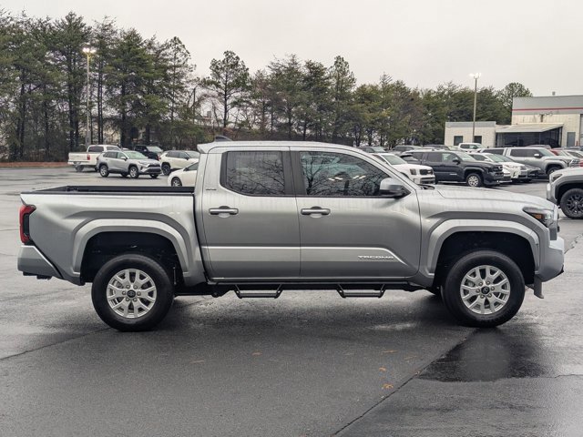 Used 2025 Toyota Tacoma SR5 image 8